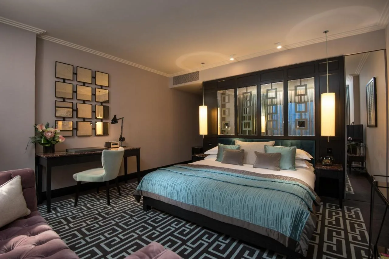 Executive King Room